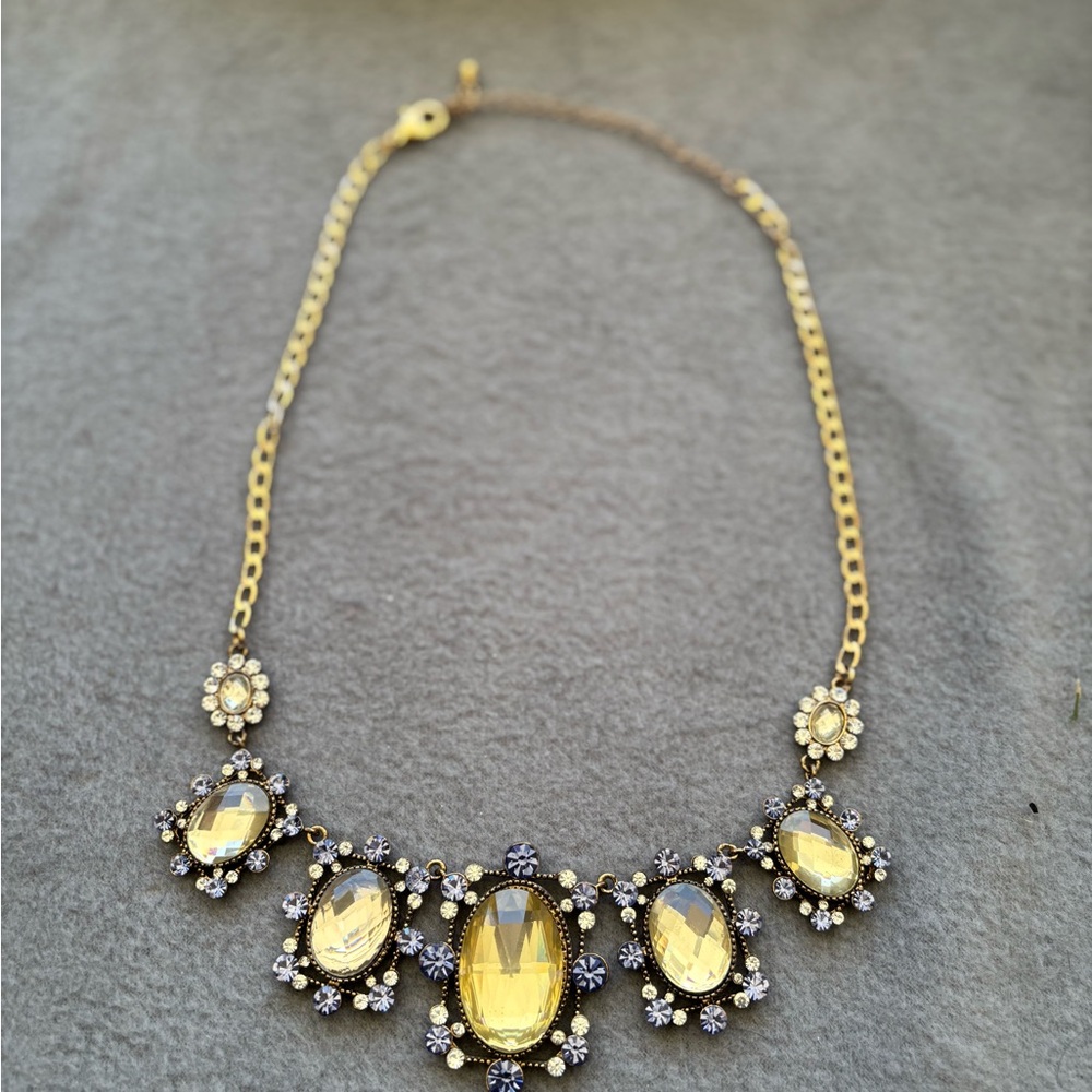 Elegant Gold and Yellow Statement Necklace